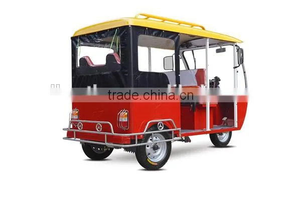 Bajaj 200cc motorcycle cng auto 4 stroke rickshaw