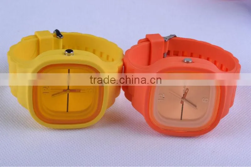 Stylish square face quartz silicon jelly watch