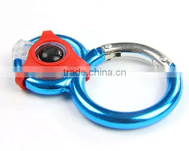 New products, led light mountaineering buckle,round aluminium hook