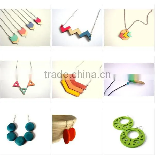Hot new best selling product eco friendly quality craft girls dress accessories Wood Charm Bracelet made in China