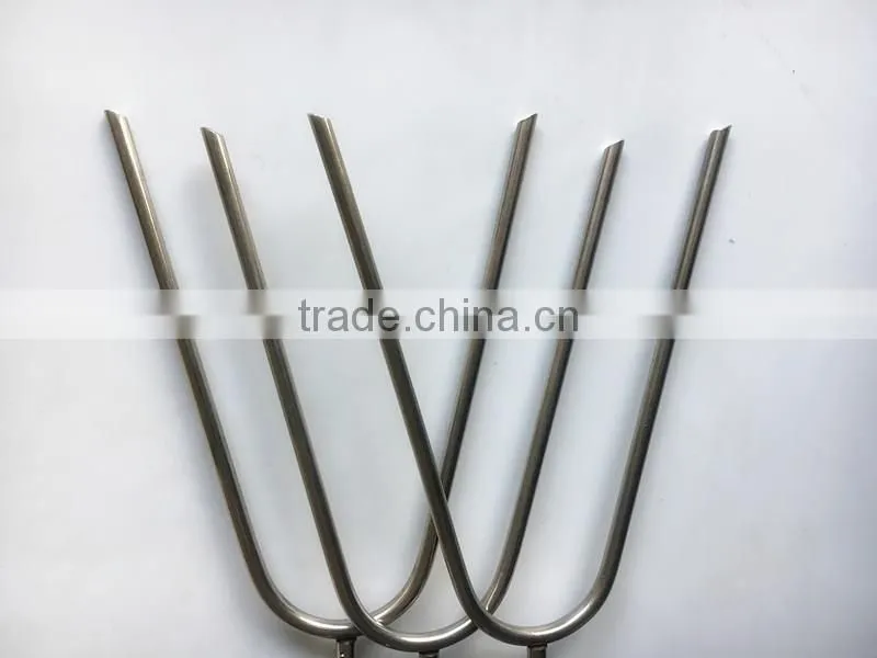 Extendable BBQ Fork plastic and stainless camping fork extends to 86cm