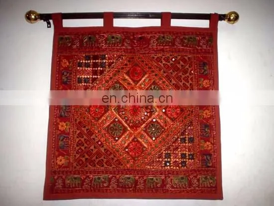 Wholesale Old Sari Patchwork Tapestry Wall Hangings handmade silk beads work Runner