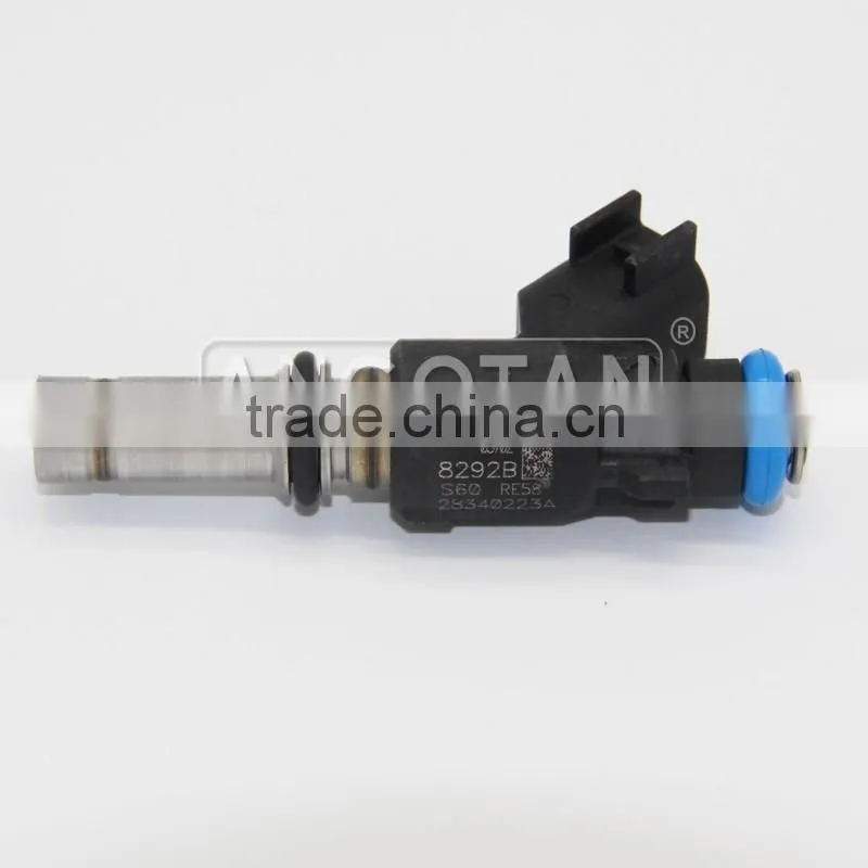 High Quality Fuel Injector 25340222A
