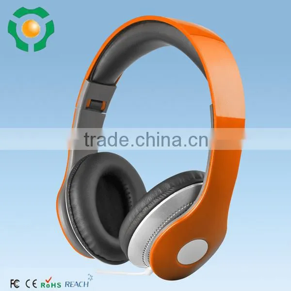 Wholesale Foldable Headsets with deep bass, stereo on head headphone For MP3 MP4 CD DVD Radio