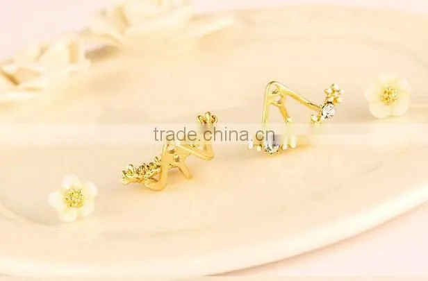 New Elegant Rose Gold Silver Plated Daisy Flower Crystal Stud Earrings