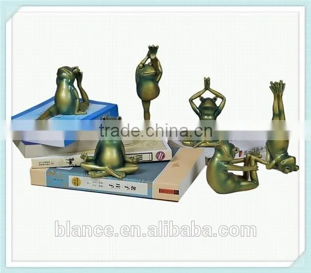 resin frog statue funny yoga frog figurine for home decoration