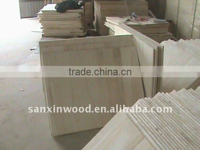 FSC PAULOWNIA LAMINATED BOARD