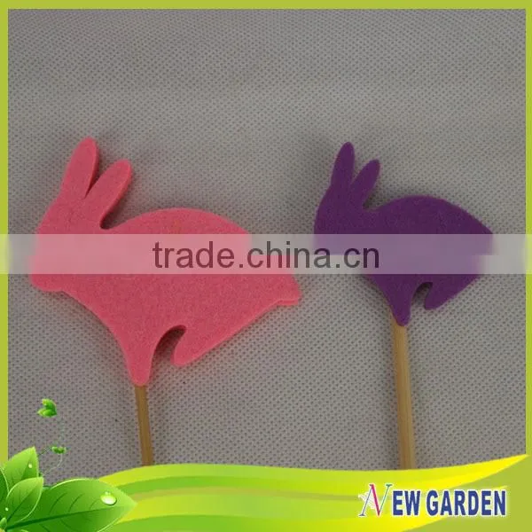 Good Quality Animal Shape At The Top Round Wood Stick For Planter