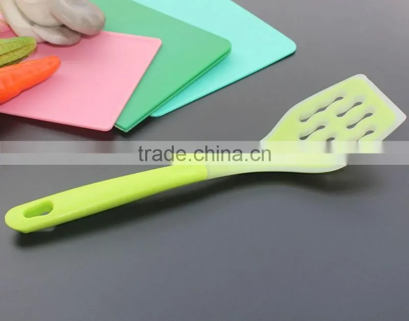 CK-3122 Food grade Heat resistant 6pcs untensil kitchen tool sets Silicone covered Nylon utensil cooking tool set with PP handle