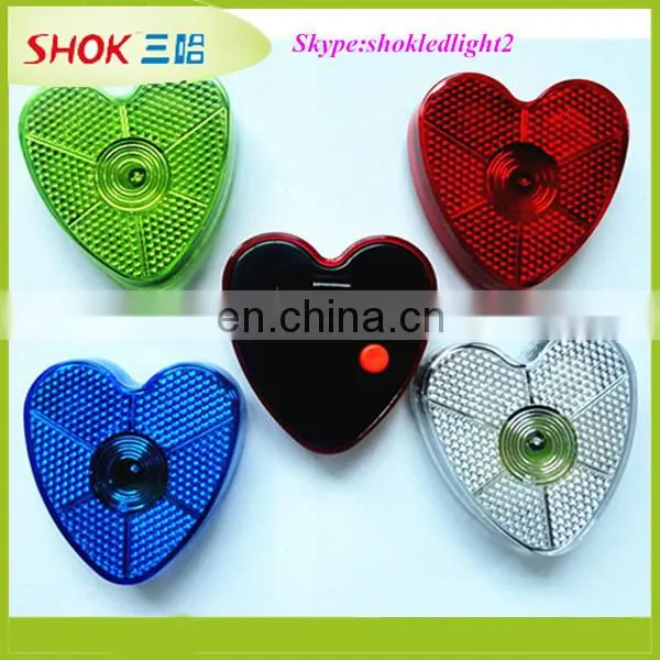 Newest hot selling promotion plastic fish shaped led flashing safety light