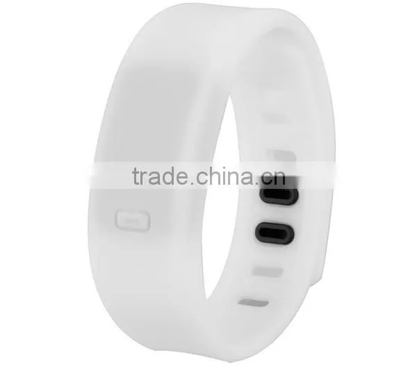 2015 cheap promotional silicone sports led bracelet relojes for men