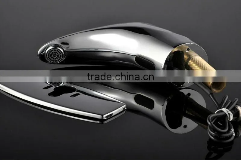 Automatic Touchless Self-Controled Faucet