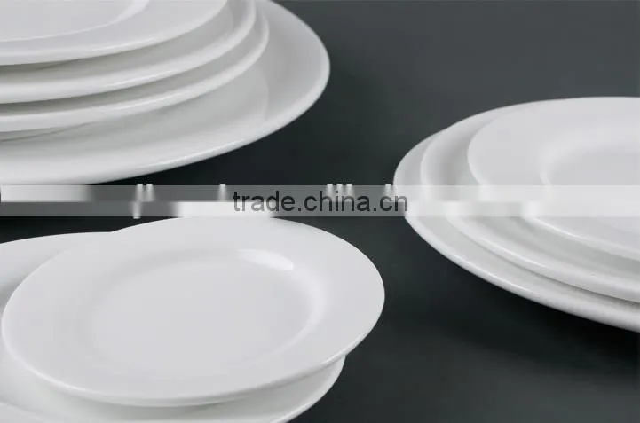 Wholesale Different Size Cheap White Porcelain Dinner Plates