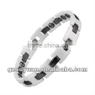 selling well bracelet