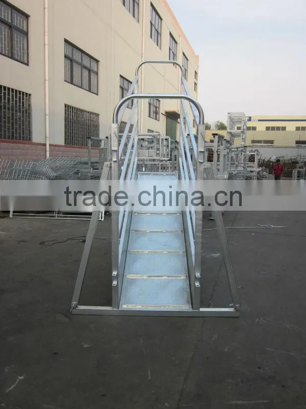 Galvanized handling Cattle loading ramp
