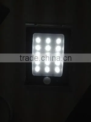 integrated solar power energy street light pole