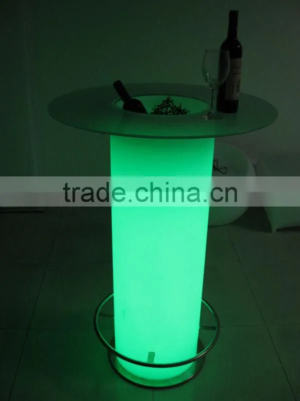 Modern elegant led cocktail table with ice bucket in the middle