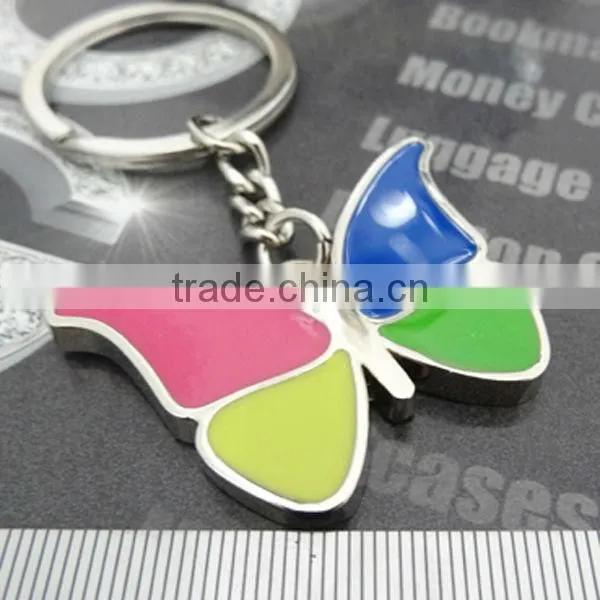 Cute teddy bear metal keychain with maple leaf logo laser canada