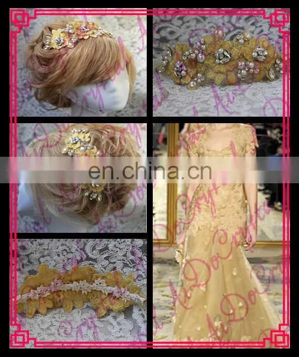 Aidocrystal Luxury Bridal Hair Jewelry Hair Accessories,Bridal Pearl Headpiece Gold Hair Comb
