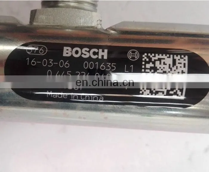 Dongfeng ISDE engine common rail fuel manifold 4981367 / 0445224048