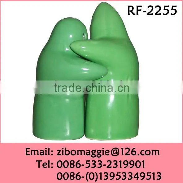 Professional Zibo Made Colored Custom Print Porcelain Salt and Pepper Shaker Wedding Gift SetWholesale
