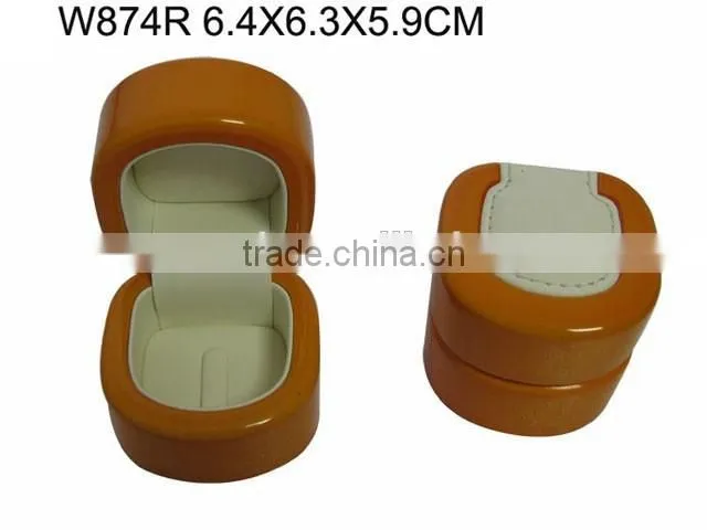 W874R Glossy Spray Paint Ring Wooden Jewelry Box With Velvet Lining