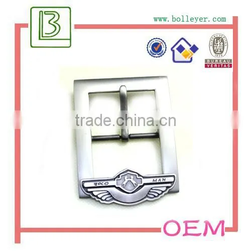 custom belt buckle makers