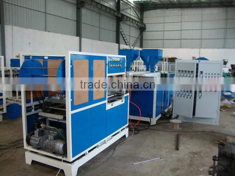 Instant plastic fast food container machine