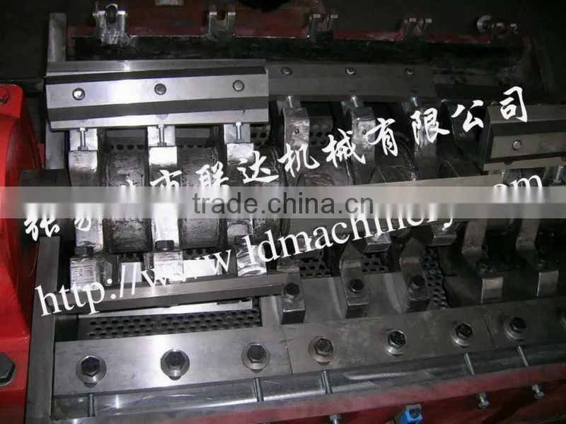 PET bottle crusher