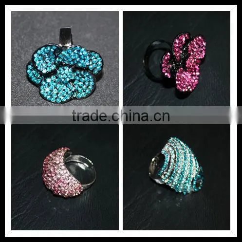hot !wholesale full stone new design finger rings for women