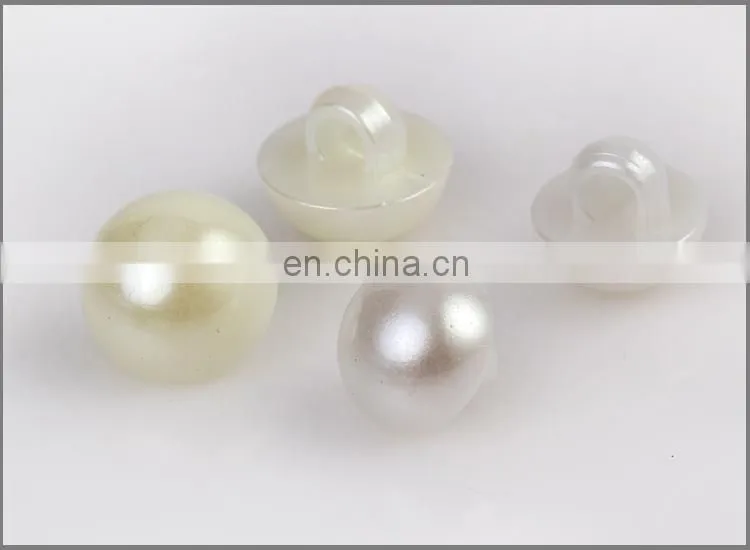 Pearl Button Shank Button BA60390