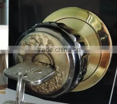 2015 hot sale 5888 handle door / door handle lock / door handle factory price with high quality