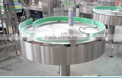 Rotary bottle feeding machine