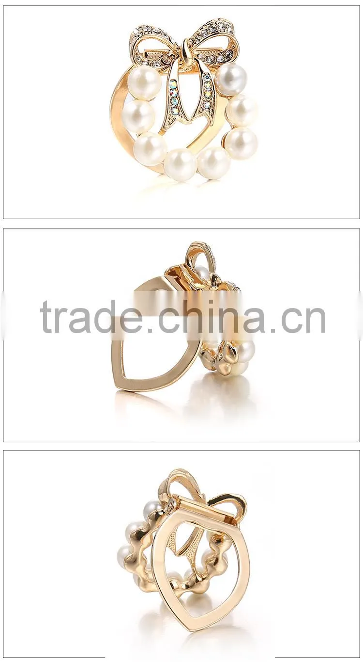 Fashion 2016 golden alloy pearl and rhinestone cute bowknot brooch jewelry