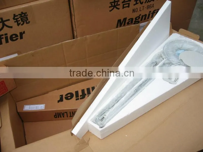 ESD magnifying lamp with LED