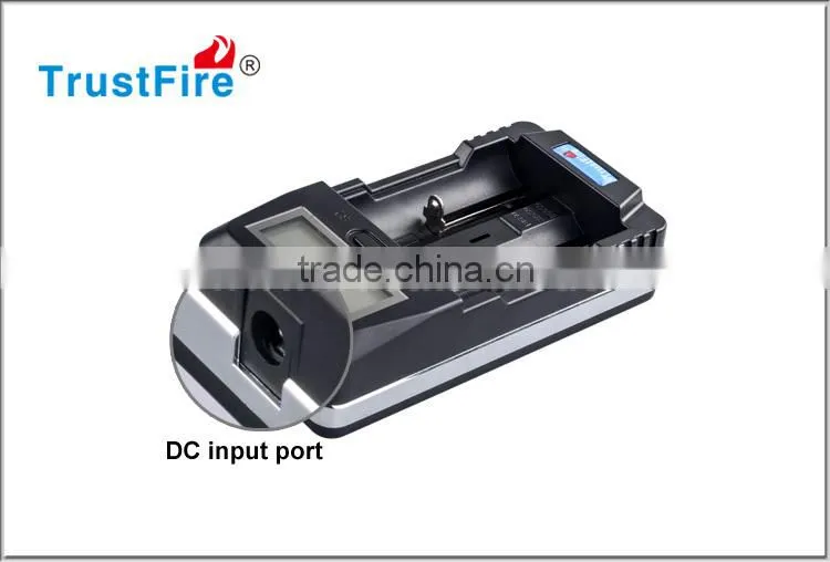 TrustFire TR-011 rechargeable battery USB multifunction charger