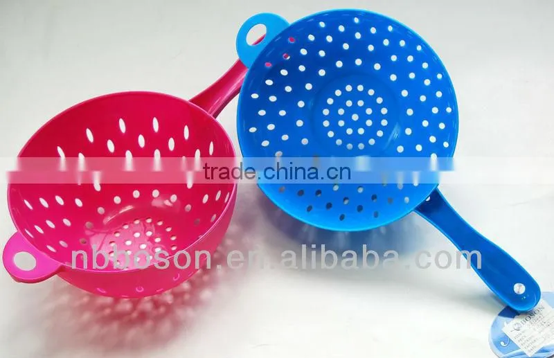 plastic skimmer with handle