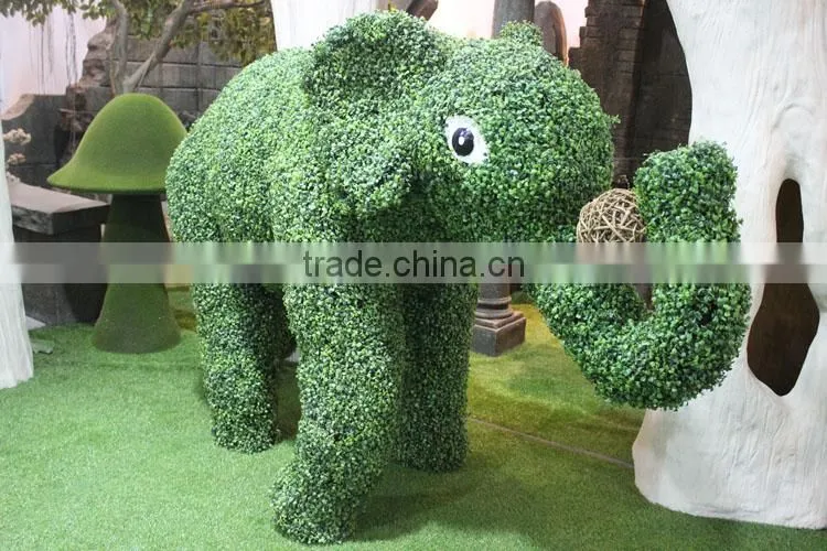 factory price high quality artificial green sculpture for decoration