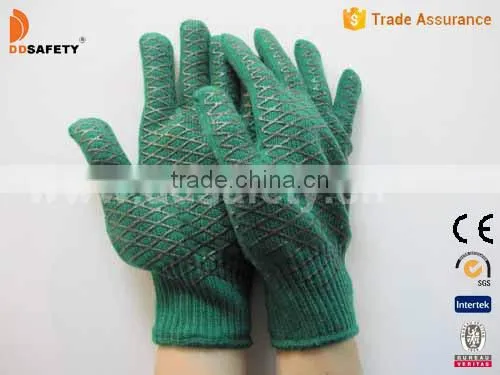 DDSAFETY 2017 Green Cotton Polyester Knitted Fishnet Gloves With Black PVC Honey Comb Pattern Safety Gloves