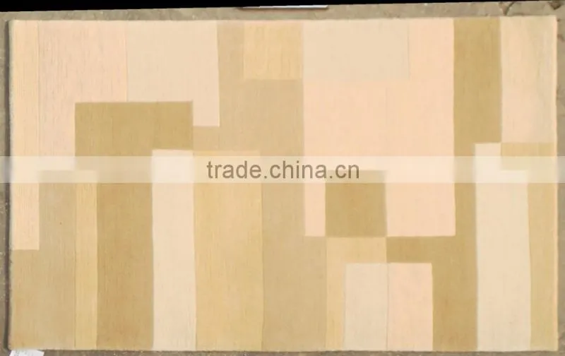 Bird pattern woollen carpet