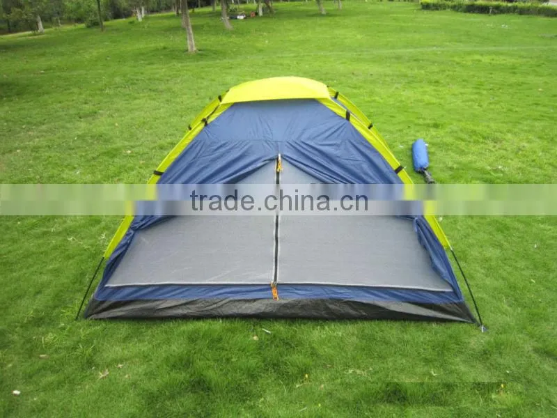 Dome outdoor camping tent for 2 persons
