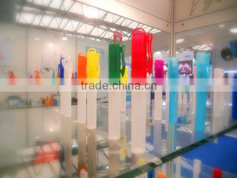 plastic perfume spray pen/bottle
