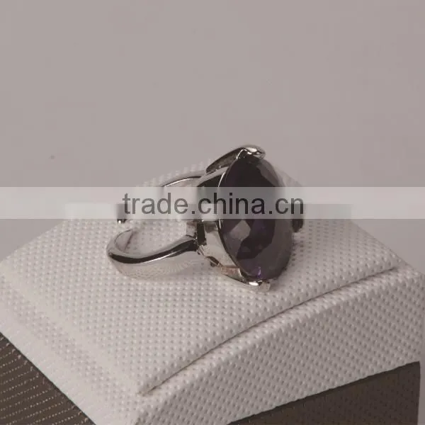 Purple stone ring made with 925 sterling silver for party gift