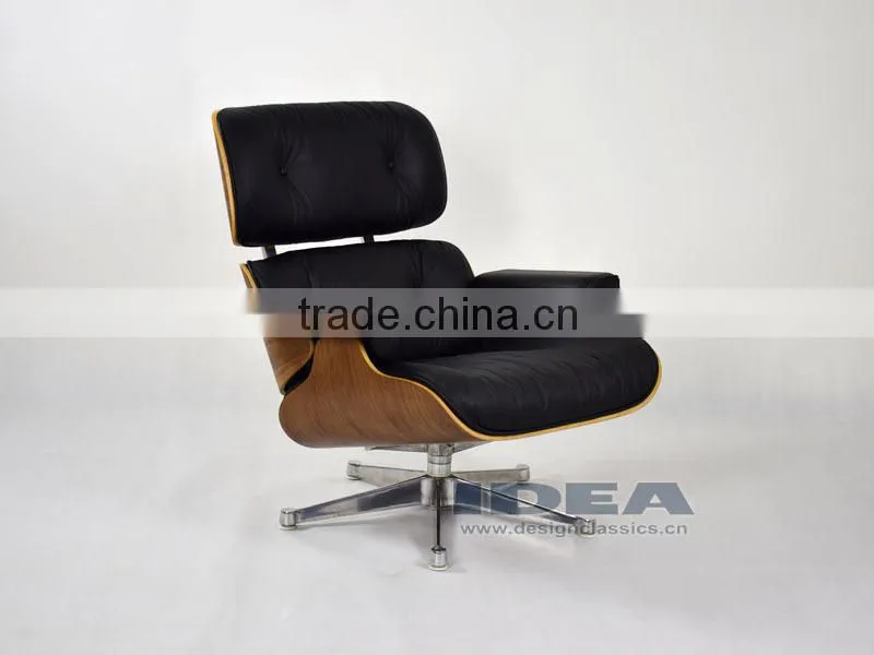 Replica Charles Lounge Chair Walnut Veneer Black leather