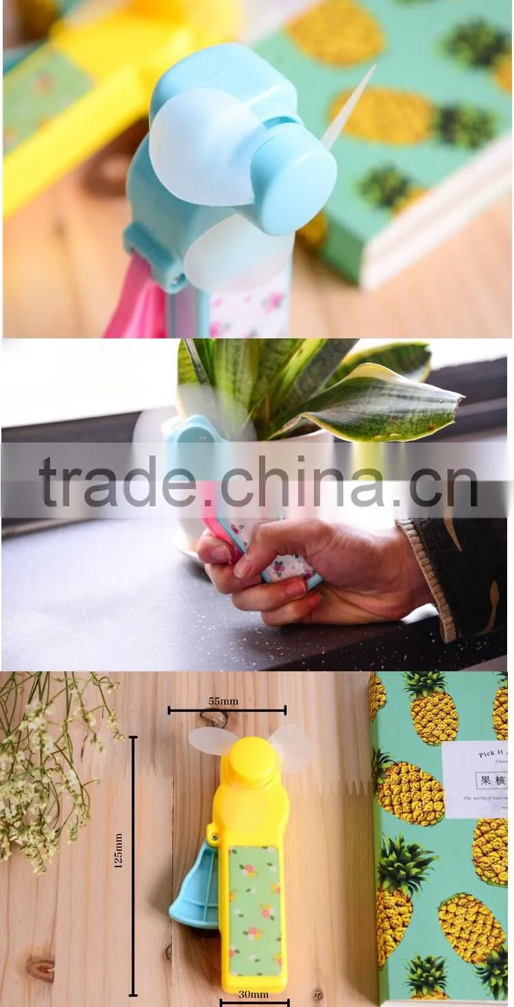 Hot-selling raw material micro hanging fan toys for promotion