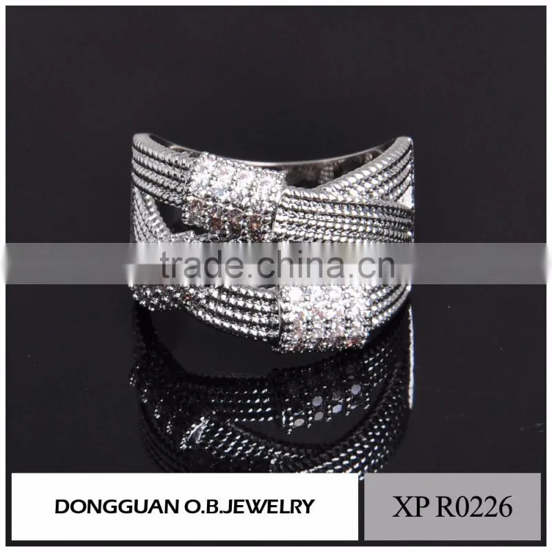 2016 high quality fashion saudi arabia white gold wedding ring price /handmade ring design