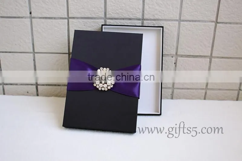 Gorgeous Handmade Luxury silk invitation boxes fow wedding