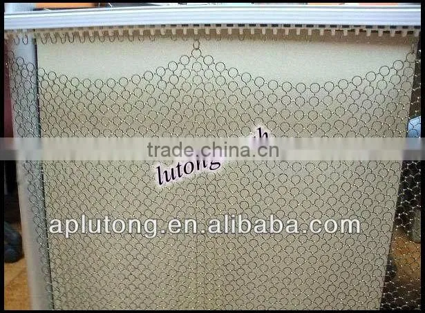 Metal mesh curtain for room divider