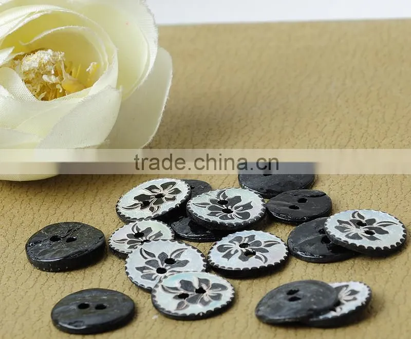 black 2 holes Japanese akoya shell button with flower laser engraved on for lady's clothing