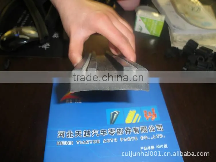 Factory Direct sale Manufacturer low-cost ship boat D/U/V type protection rubber fender